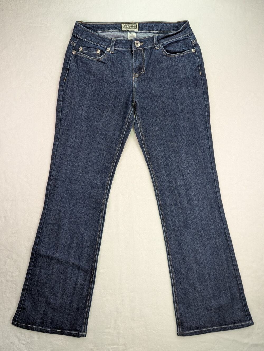 Retro Route 66 Mid-Rise Flared Leg Jeans // Y2K Medium Wash 5/6